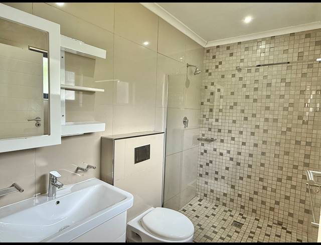 3 BEDROOM FREESTANDING SOLD IN TABLE VIEW